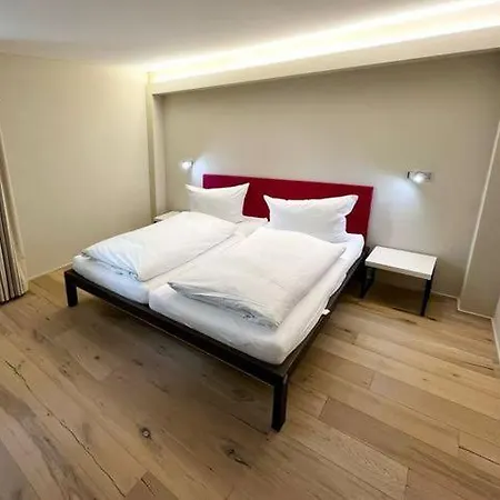 Haus Soenstroen 